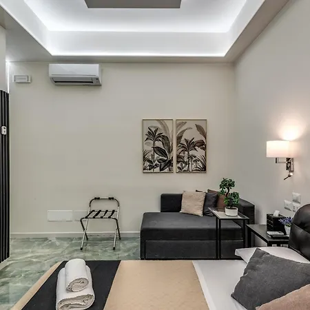 Adriana 5 Luxury Rom